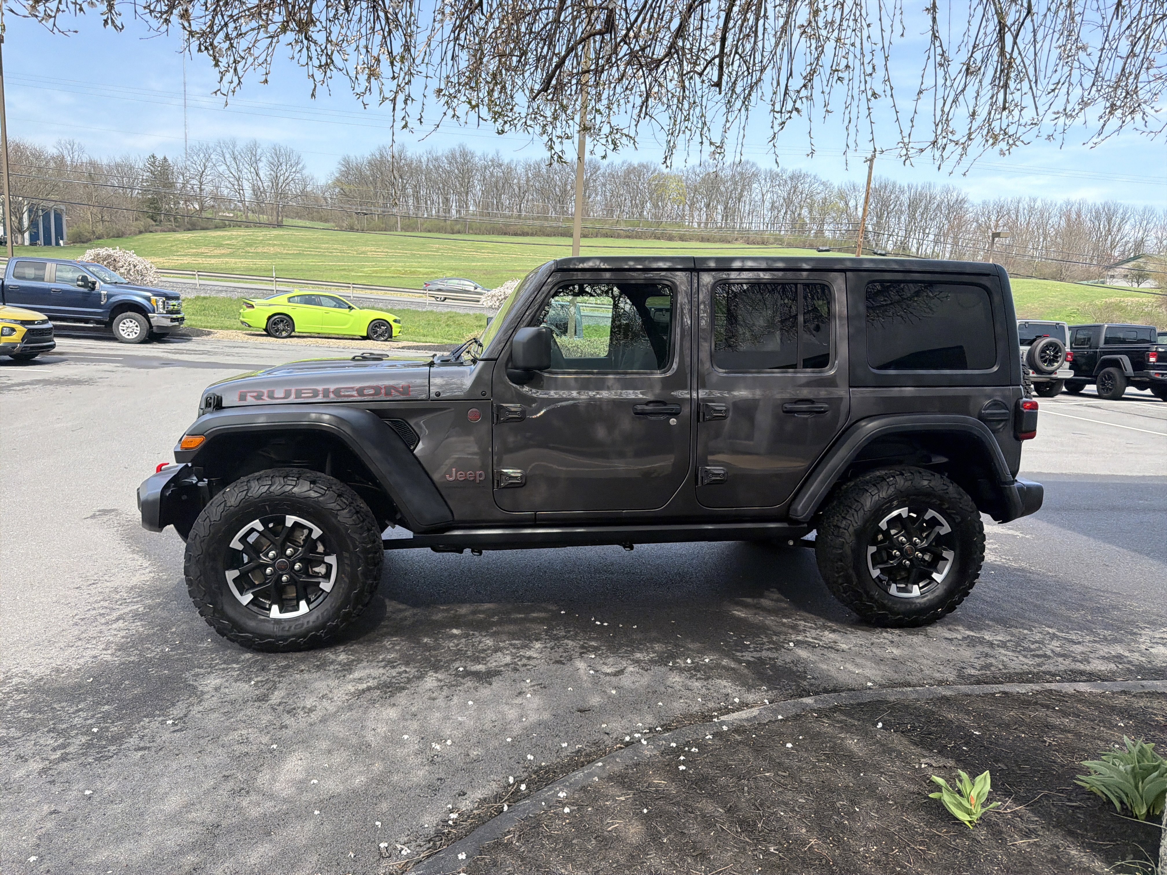 Used 2025 Jeep Wrangler Unlimited Rubicon image 7