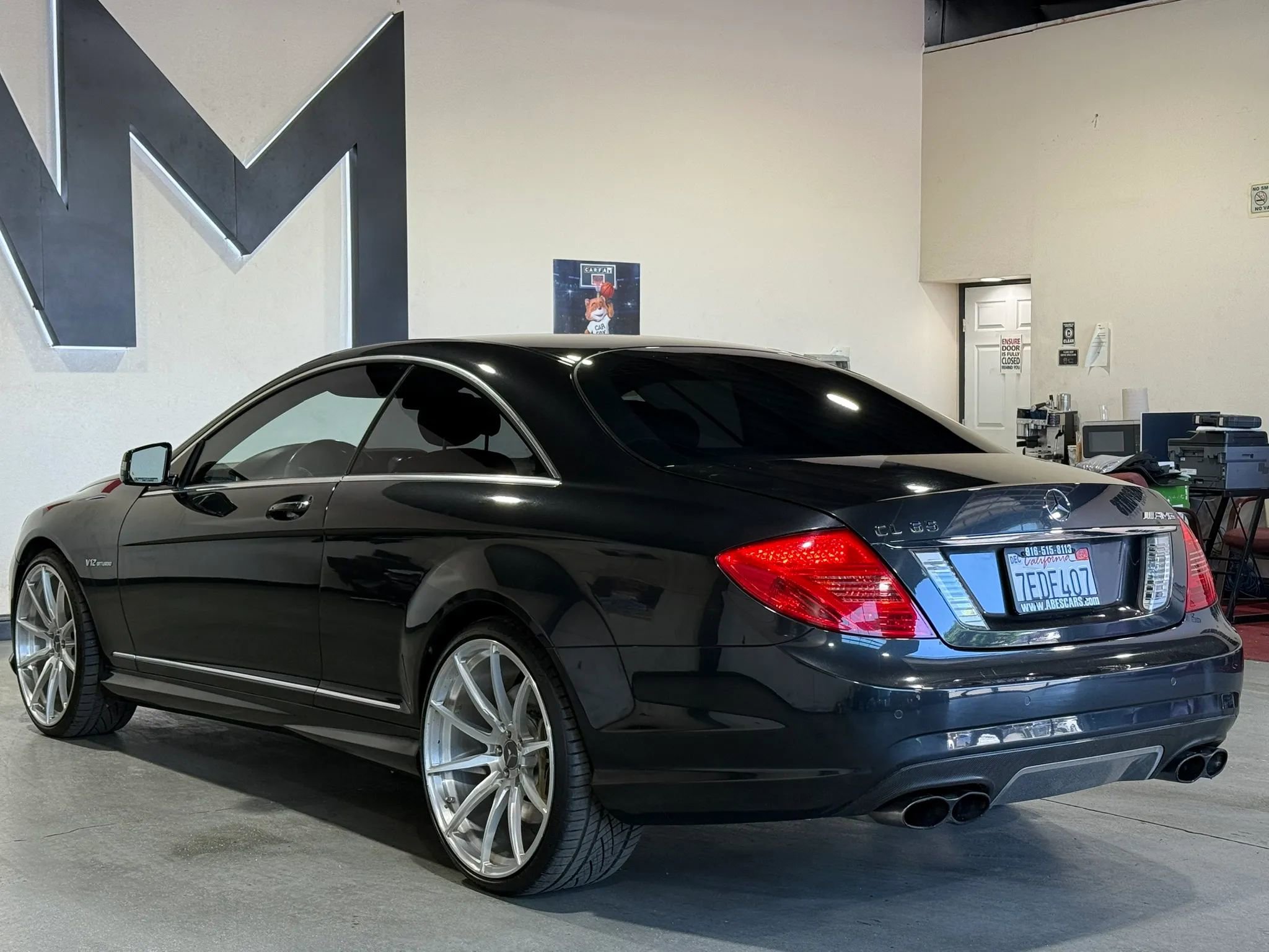 Used 2011 Mercedes-Benz CL 65 AMG image 7