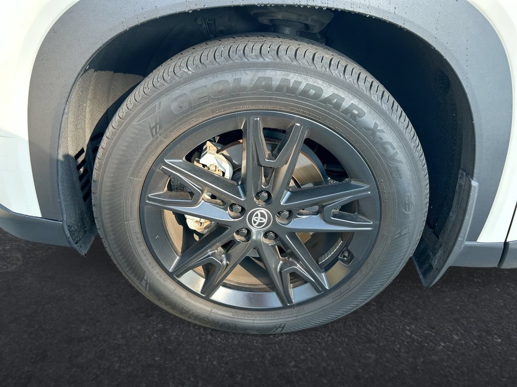 Used 2024 Toyota Grand Highlander FWD image 10