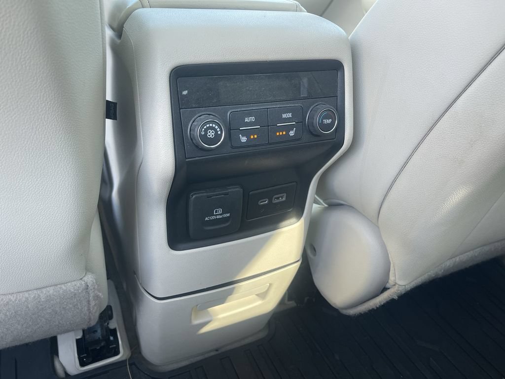 Used 2021 GMC Acadia Denali FWD image 29