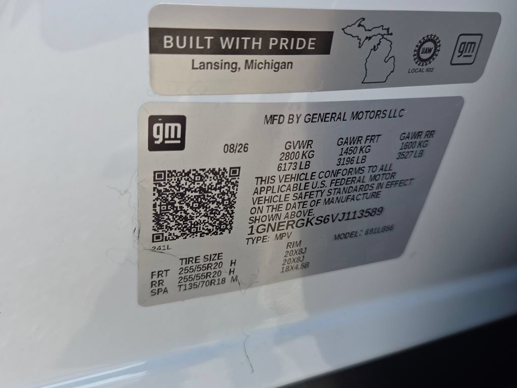 New 2027 Chevrolet Traverse LT w/ Sun and Wheel Package FWD image 5