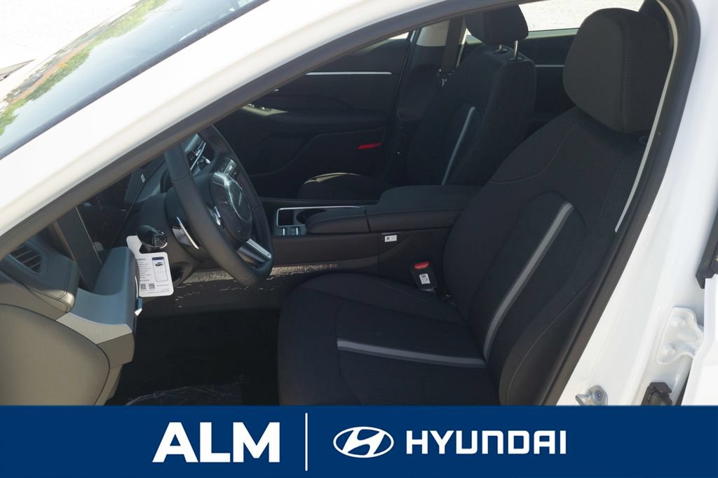 New 2026 Hyundai Sonata SEL FWD image 14