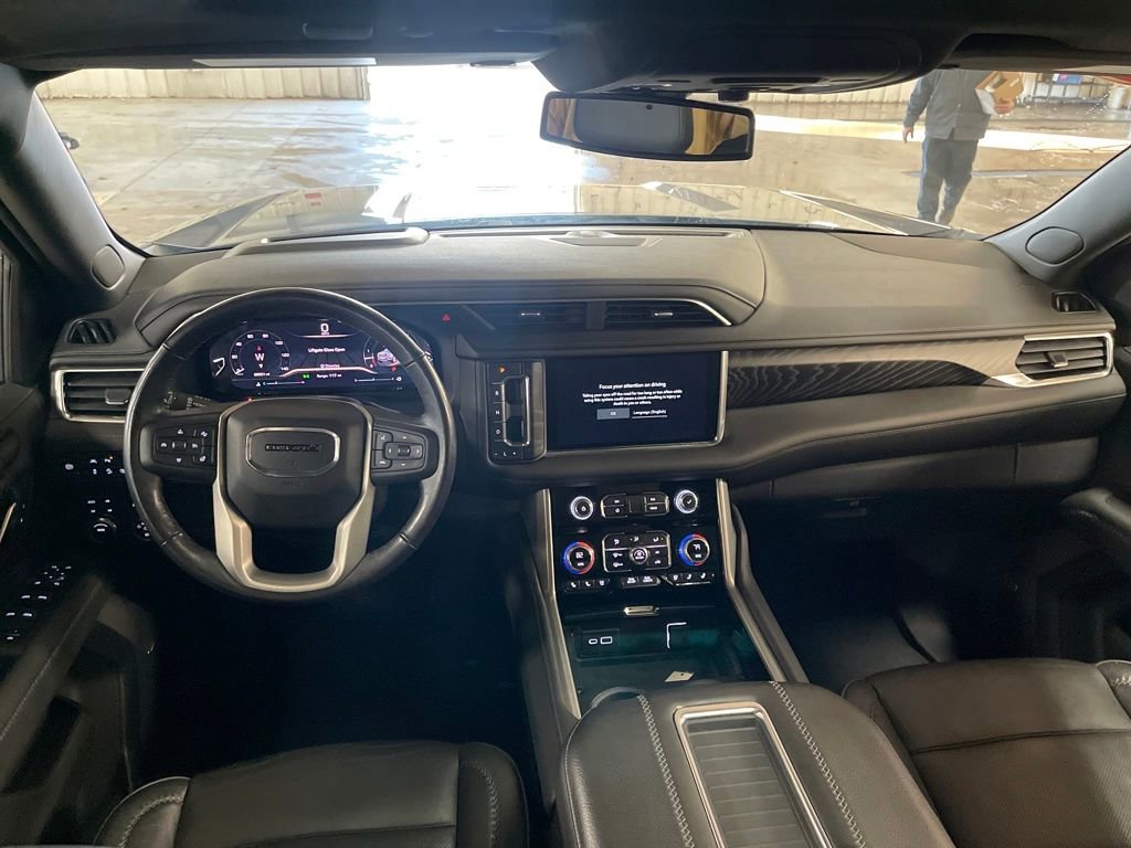 Certified 2022 GMC Yukon Denali image 13