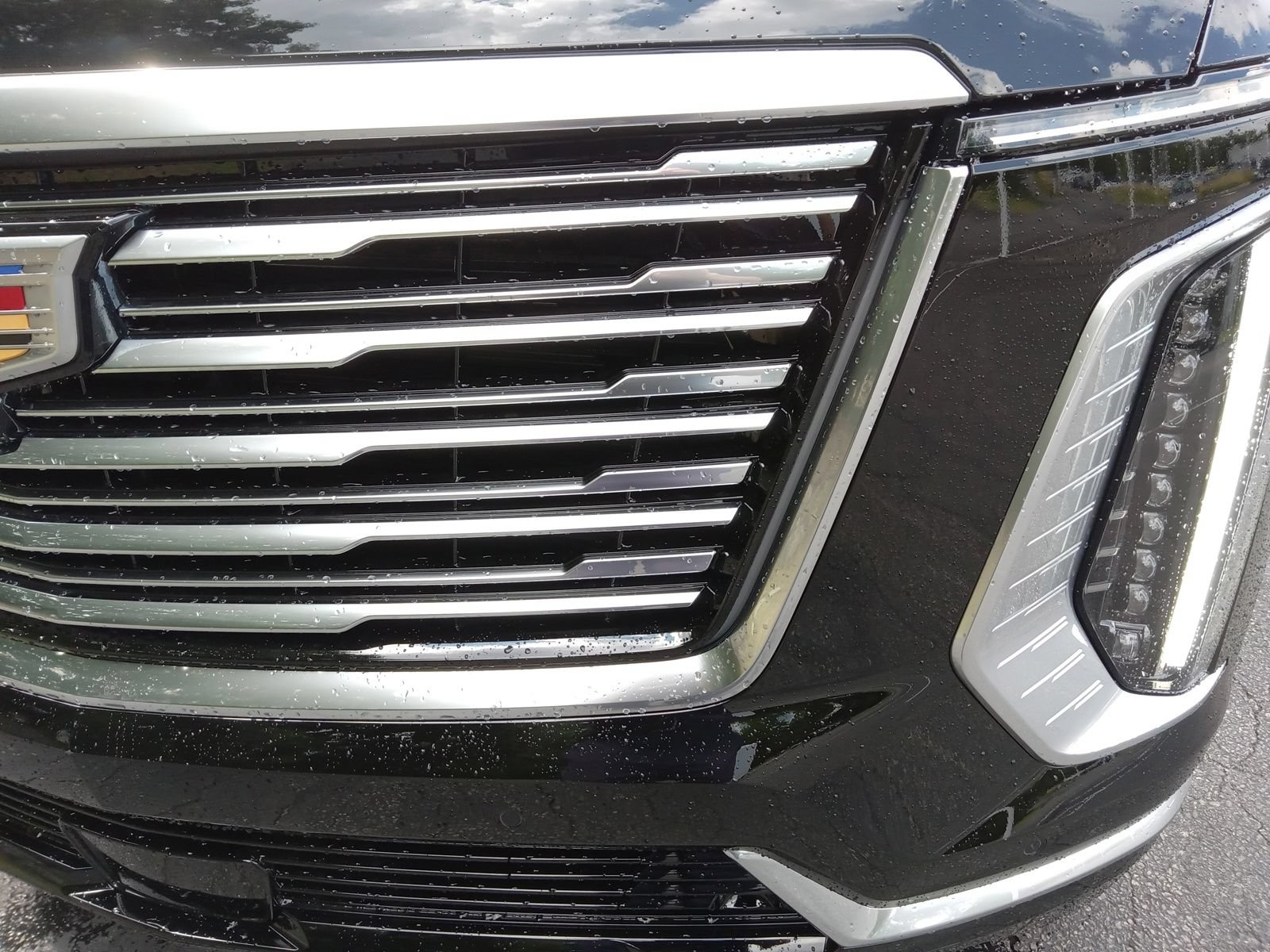 New 2026 Cadillac Escalade ESV Platinum Luxury w/ LPO, Floor Liner Package AWD/4WD image 7