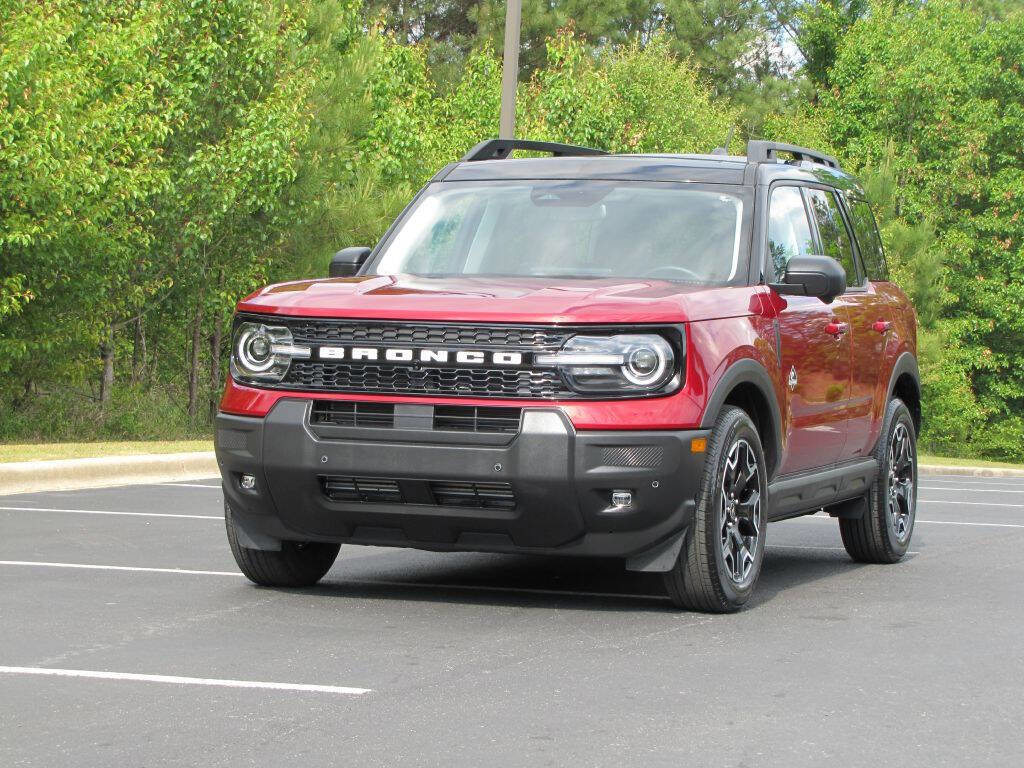 Used 2025 Ford Bronco Sport Outer Banks w/ Outer Banks Tech Package+ AWD/4WD image 7