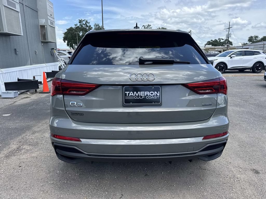 Used 2025 Audi Q3 2.0T Premium AWD/4WD image 7