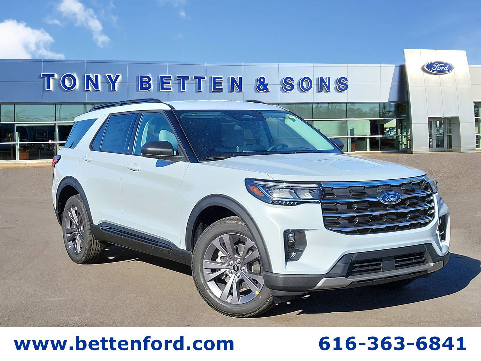 New 2026 Ford Explorer Active w/ Active Comfort Package