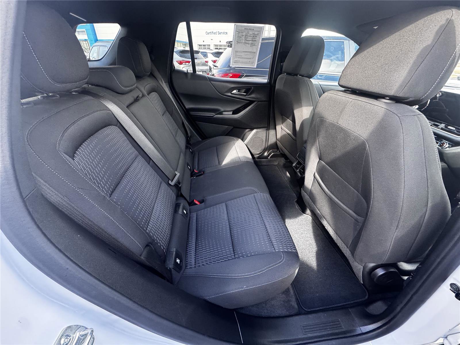 Used 2025 Chevrolet Equinox LT FWD image 9