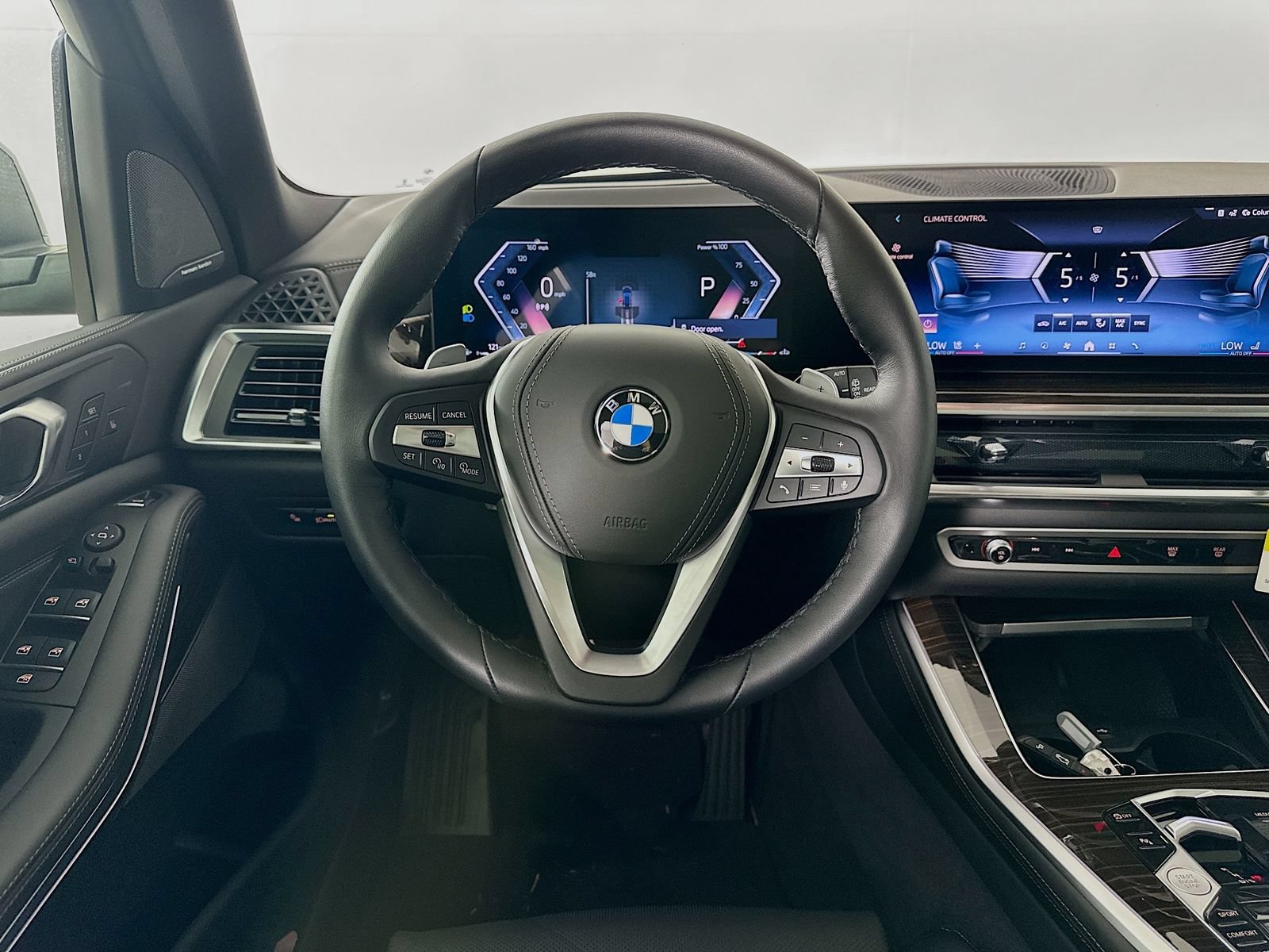 New 2026 BMW X5 xDrive40i w/ Climate Comfort Package AWD/4WD image 15