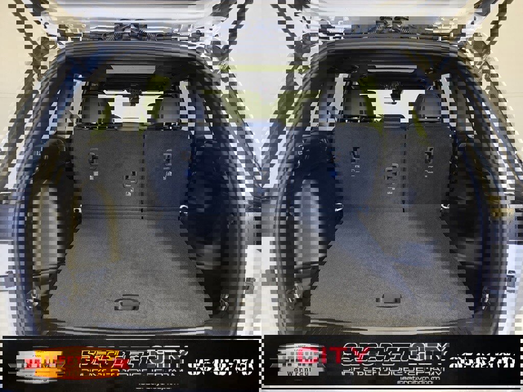 New 2025 Jeep Grand Cherokee Limited w/ Black Appearance Package image 31