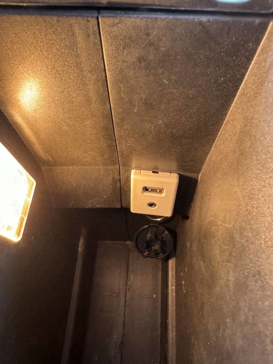 Used 2017 Chevrolet Equinox LT w/ Convenience Package image 19