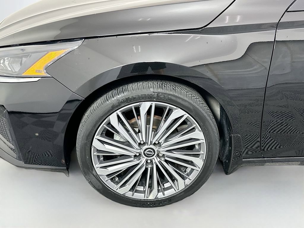 Used 2023 Nissan Altima 2.5 SL image 30