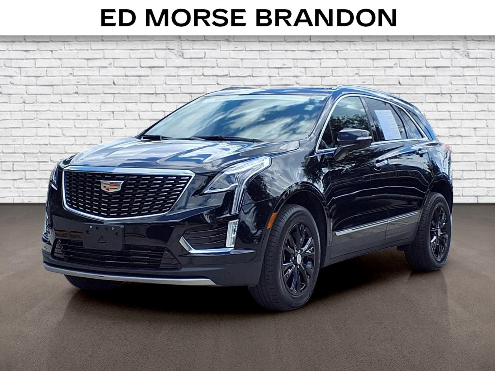 Certified 2023 Cadillac XT5 Premium Luxury w/ Technology Package AWD/4WD image 1