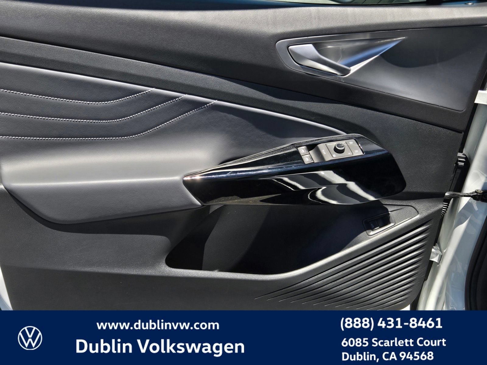 Certified 2023 Volkswagen ID.4 Pro S RWD image 10