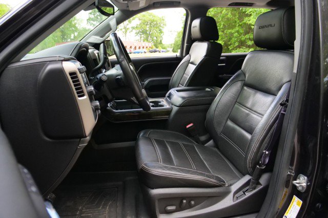 Used 2015 GMC Sierra 1500 Denali w/ Driver Alert Package image 3