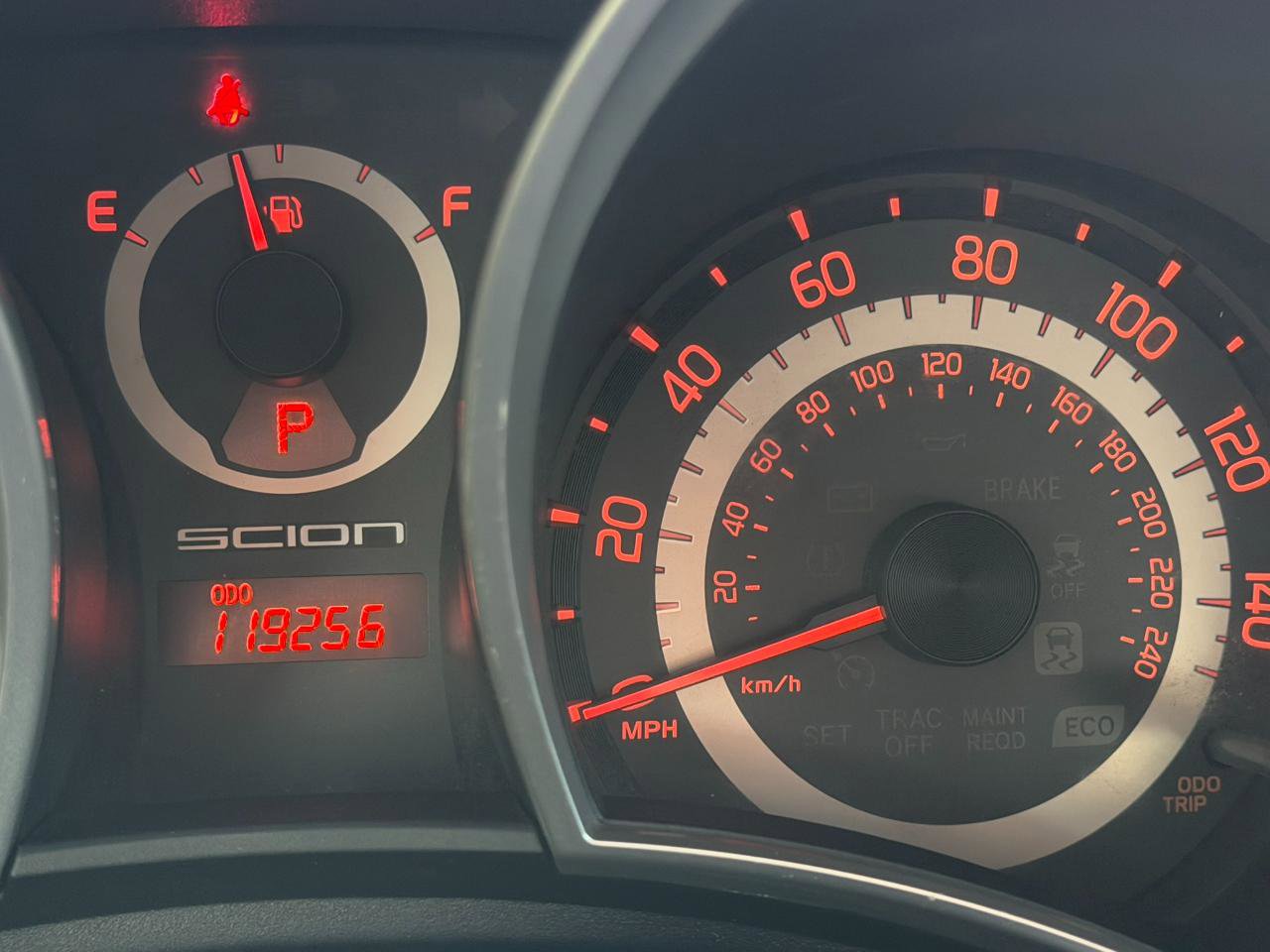 Used 2015 Scion tC 2D Hatchback image 26