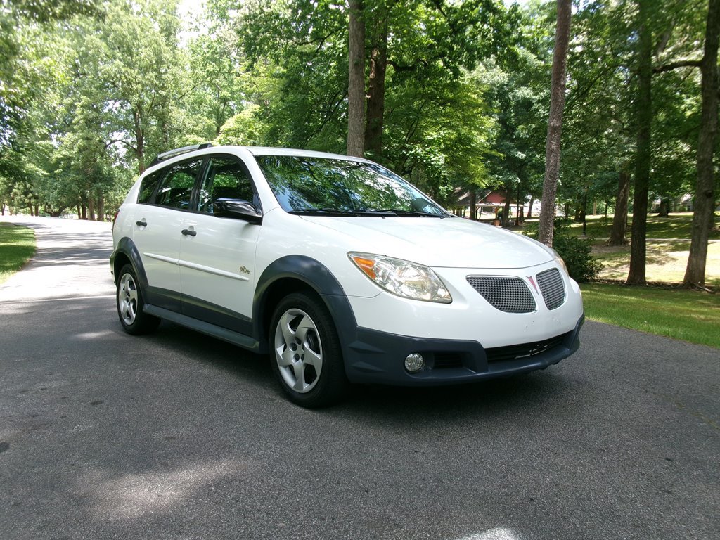 Used 2005 Pontiac Vibe w/ Power Group Value Package FWD image 4