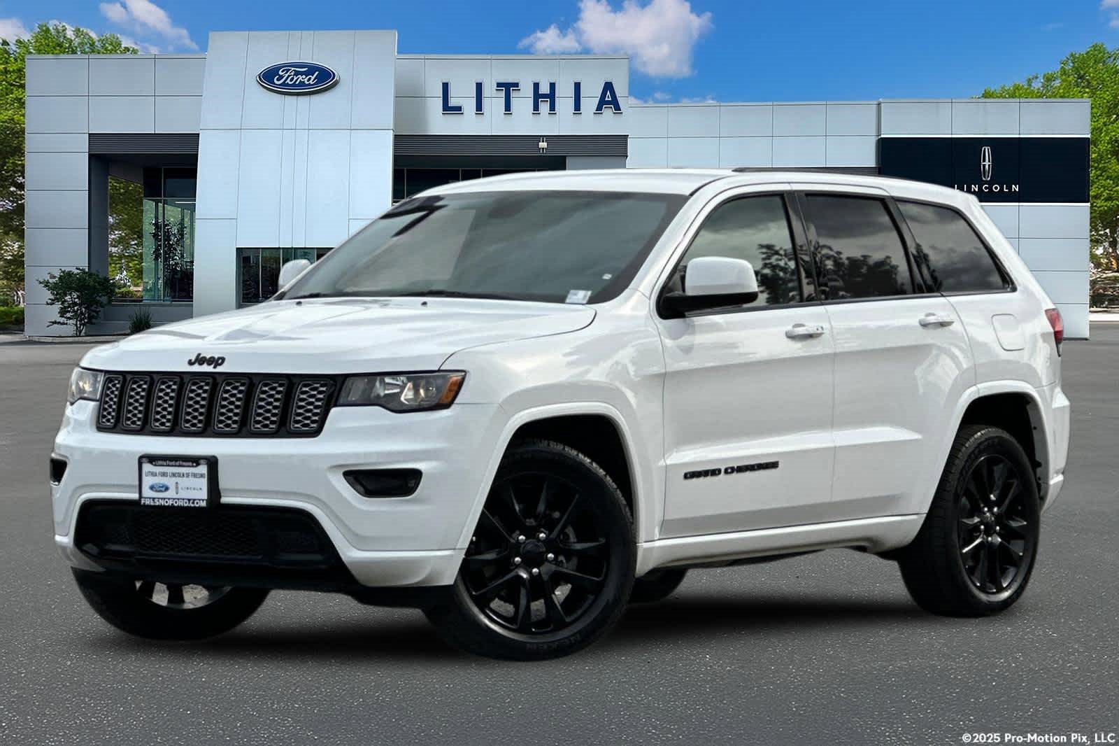 Used 2018 Jeep Grand Cherokee Altitude