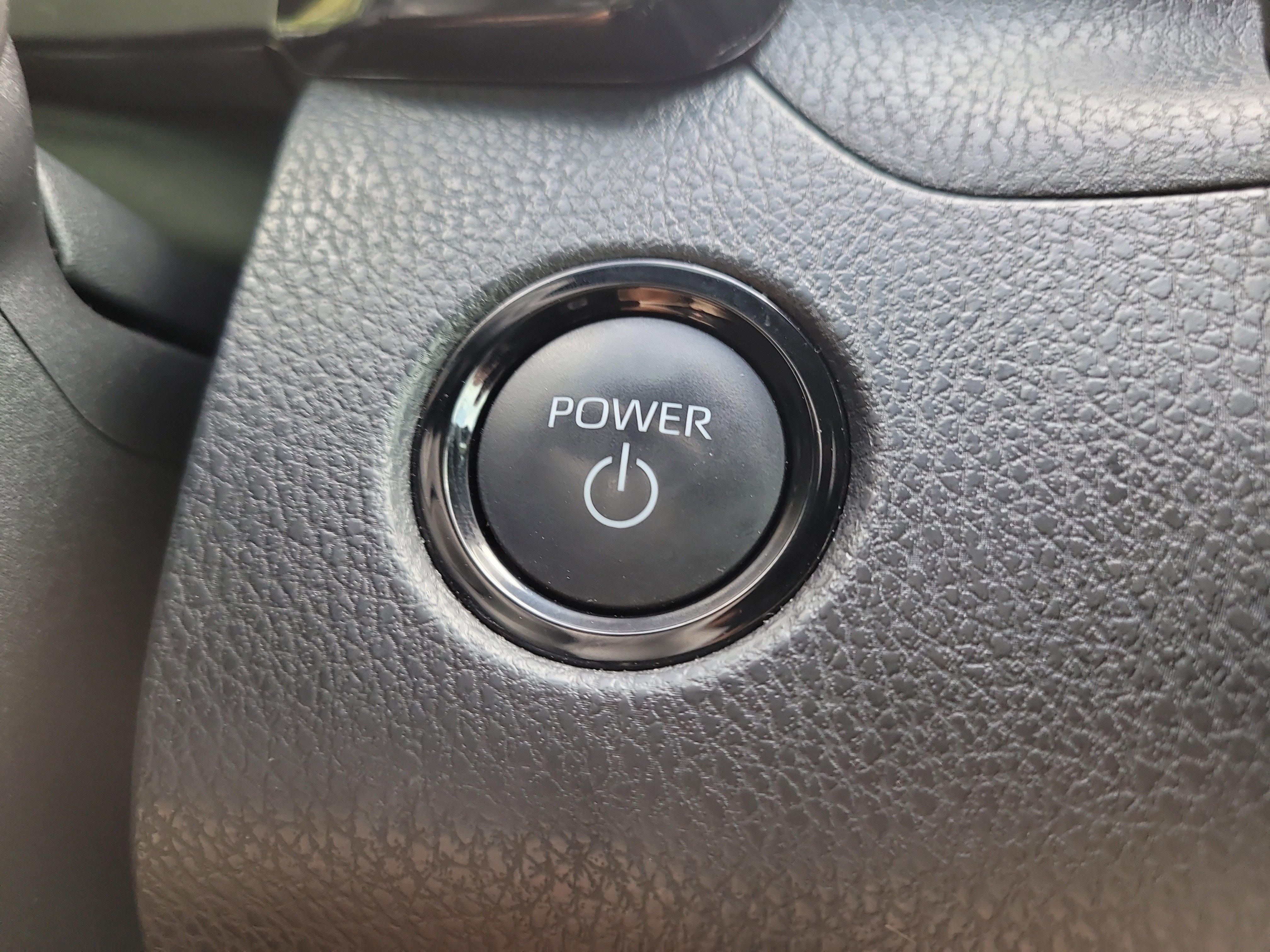 Certified 2025 Toyota Camry SE w/ Convenience Package image 28