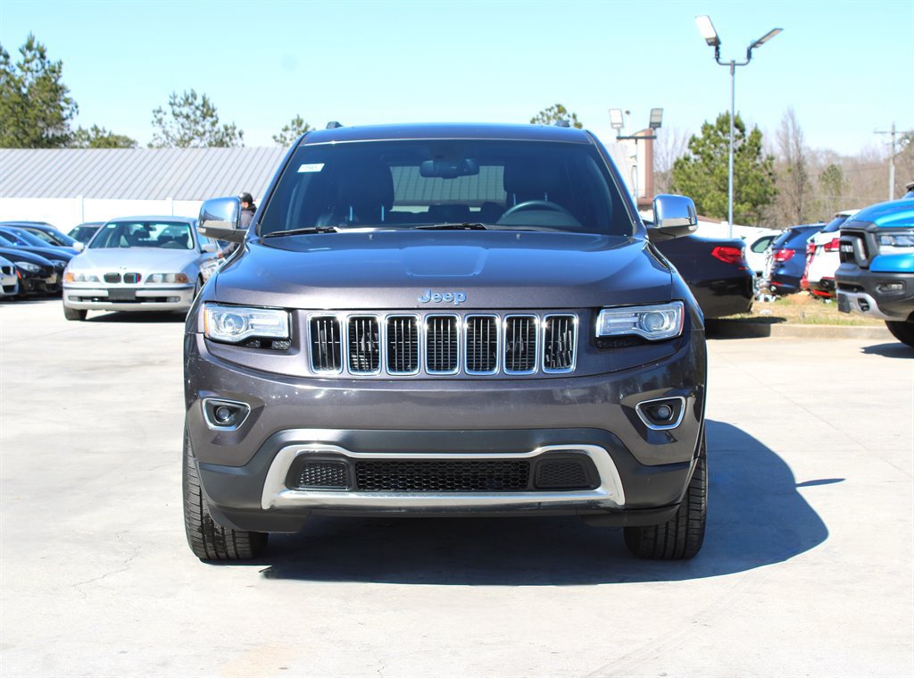 Used 2014 Jeep Grand Cherokee Limited w/ Luxury Group II RWD image 2