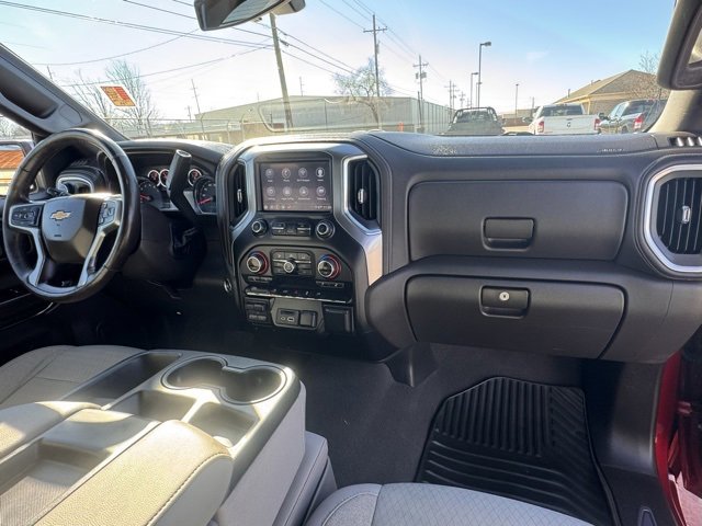 Used 2020 Chevrolet Silverado 1500 LT w/ Texas Edition image 13