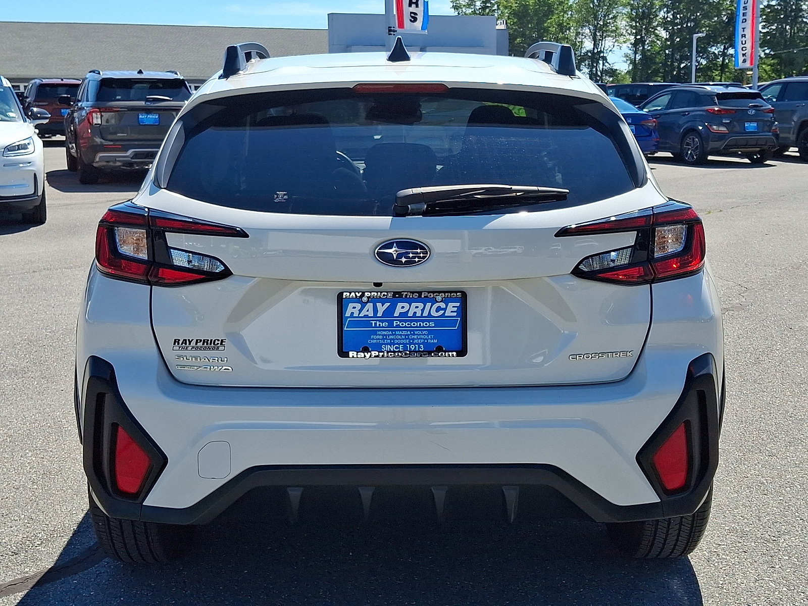 Used 2025 Subaru Crosstrek 2.5i Premium AWD/4WD image 5