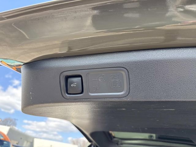 Used 2024 Ford Expedition Timberline image 8