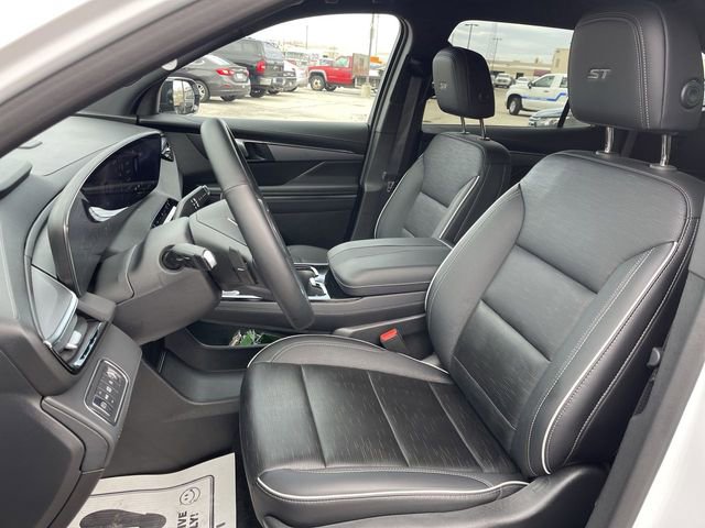 Used 2025 Buick Enclave Sport Touring image 11