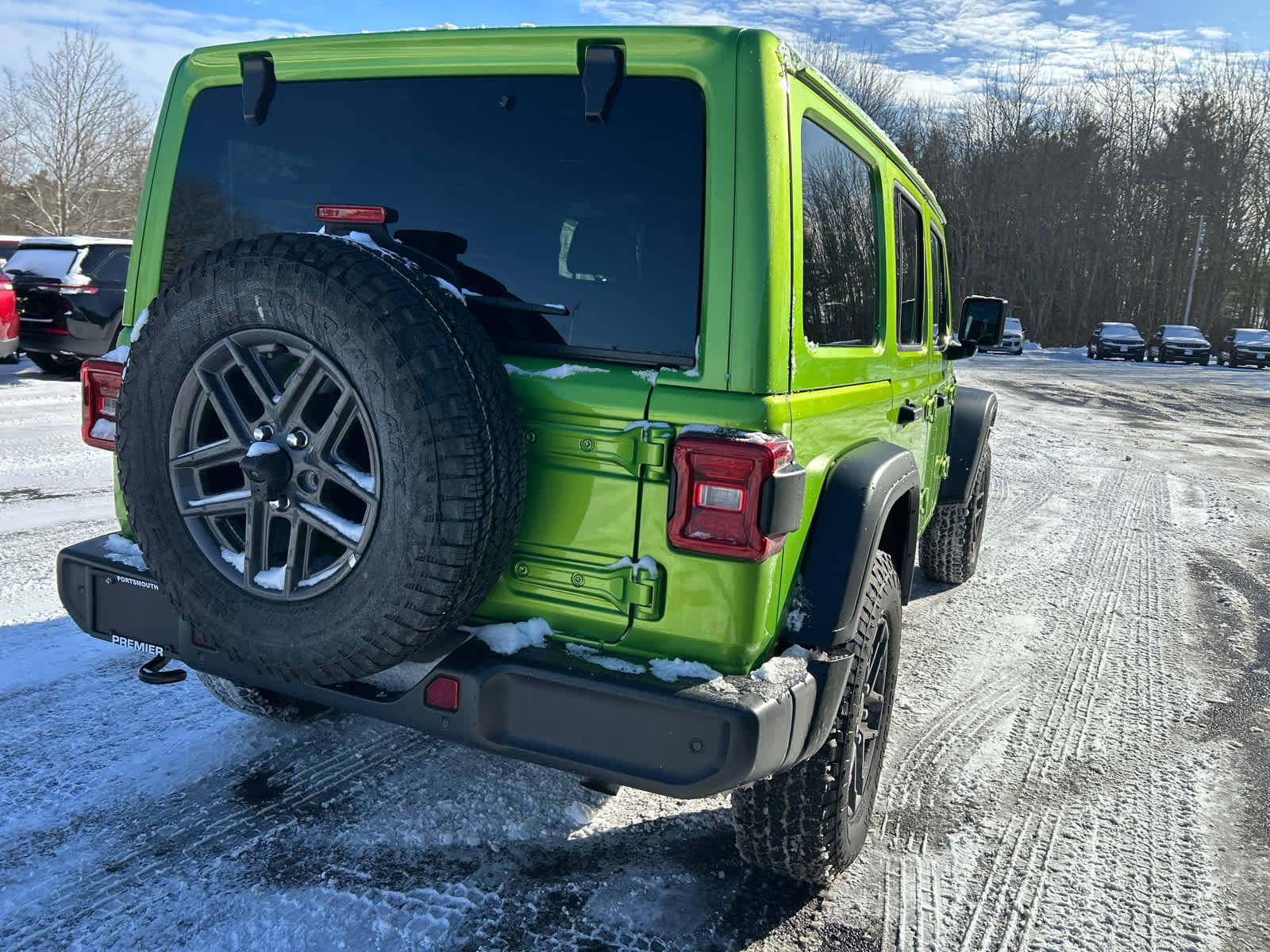 Used 2025 Jeep Wrangler Sport S image 11