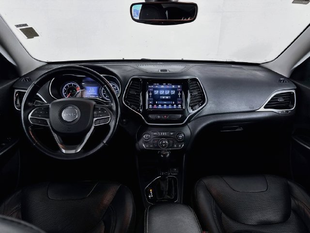Used 2020 Jeep Cherokee Limited FWD image 25