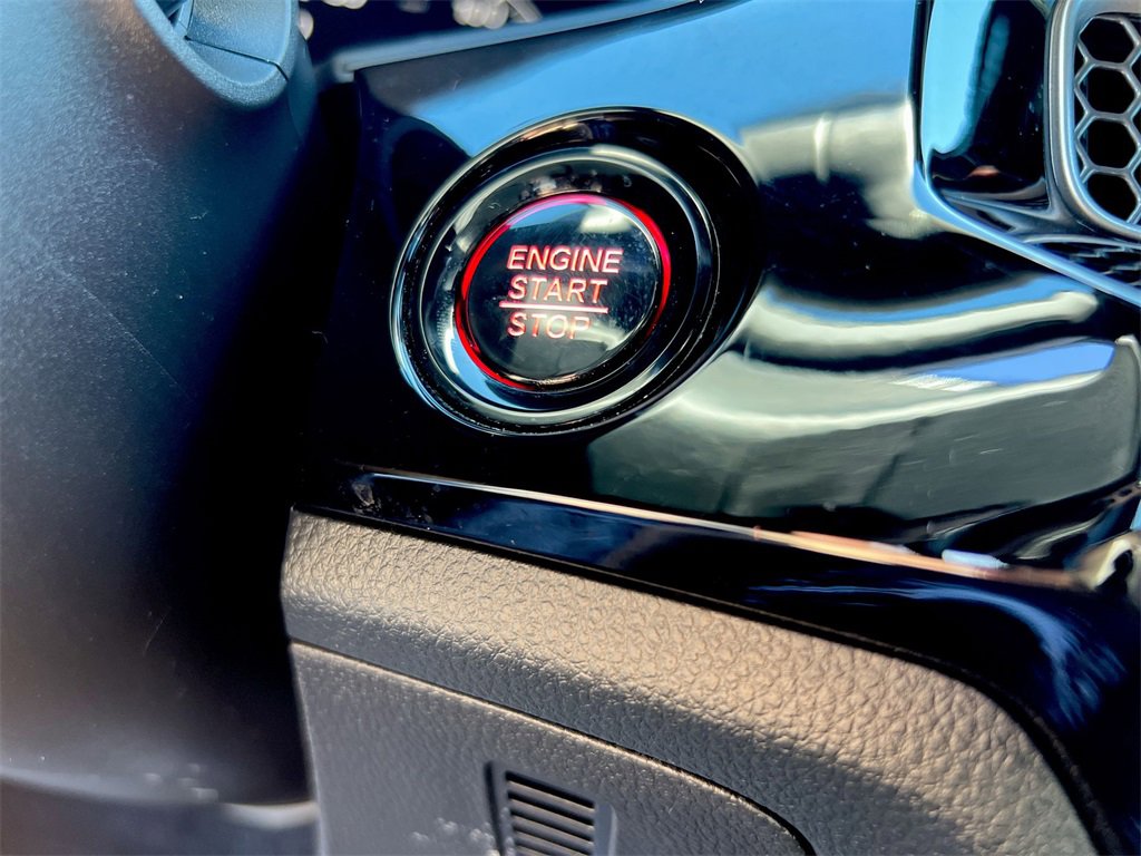 Used 2023 Honda Civic Sport image 15