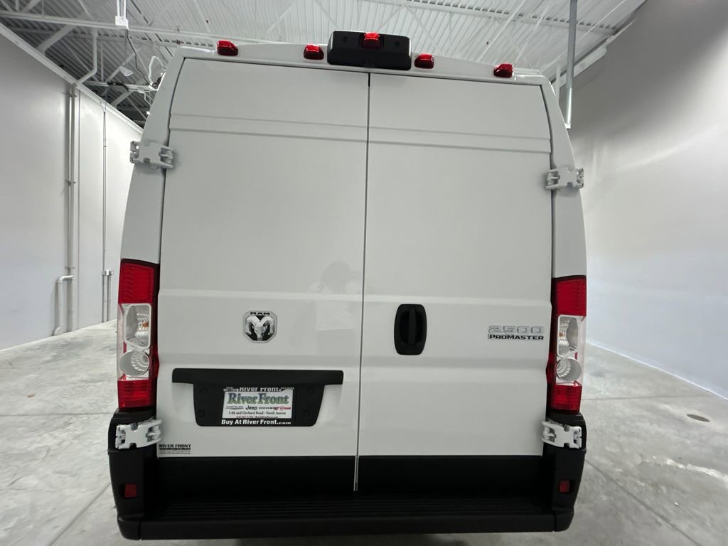 New 2026 RAM ProMaster 2500 w/ Convenience Group image 7