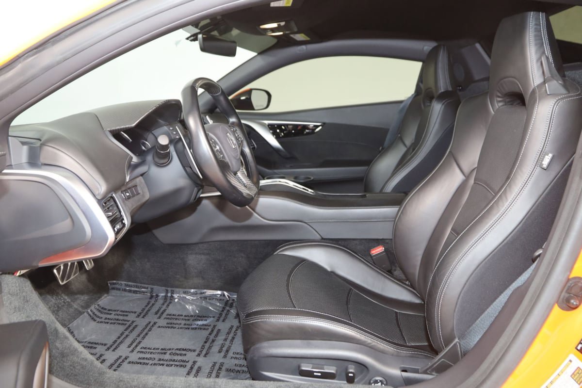 Used 2020 Acura NSX AWD/4WD image 12