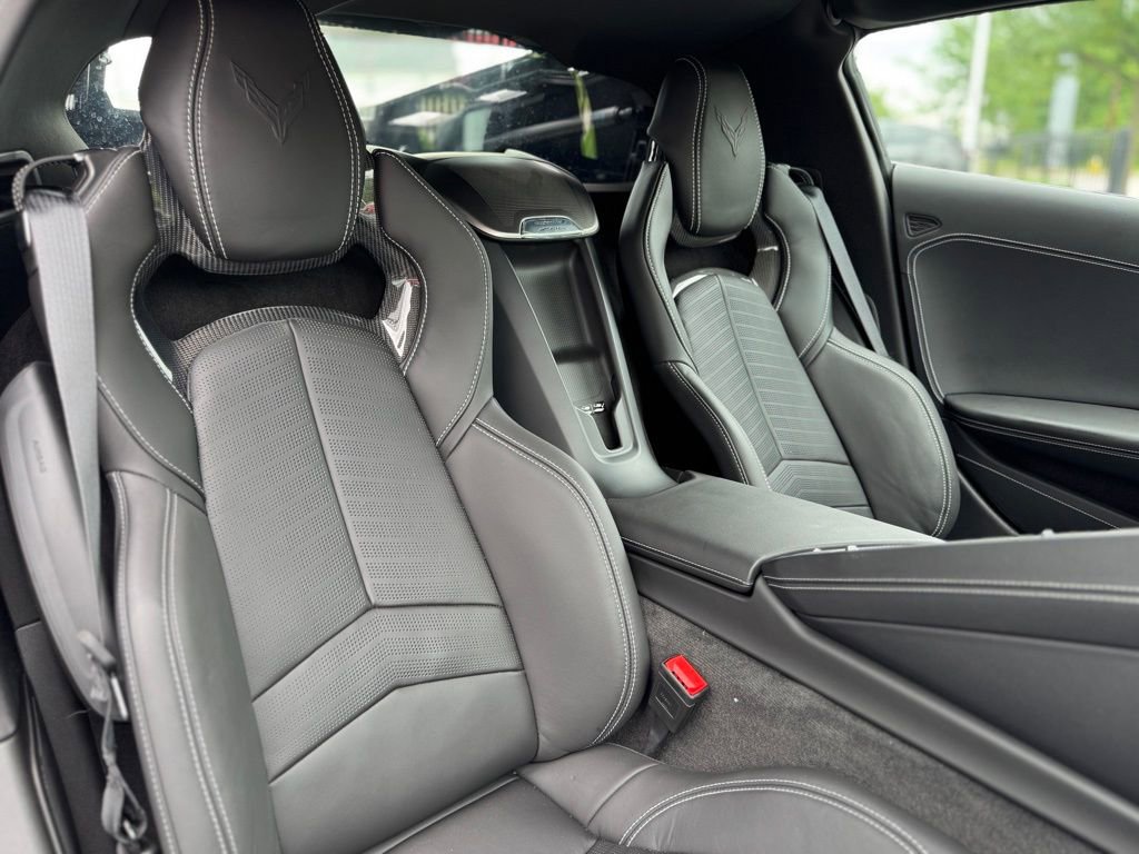 Used 2025 Chevrolet Corvette Z06 w/ Battery Protection Package image 46