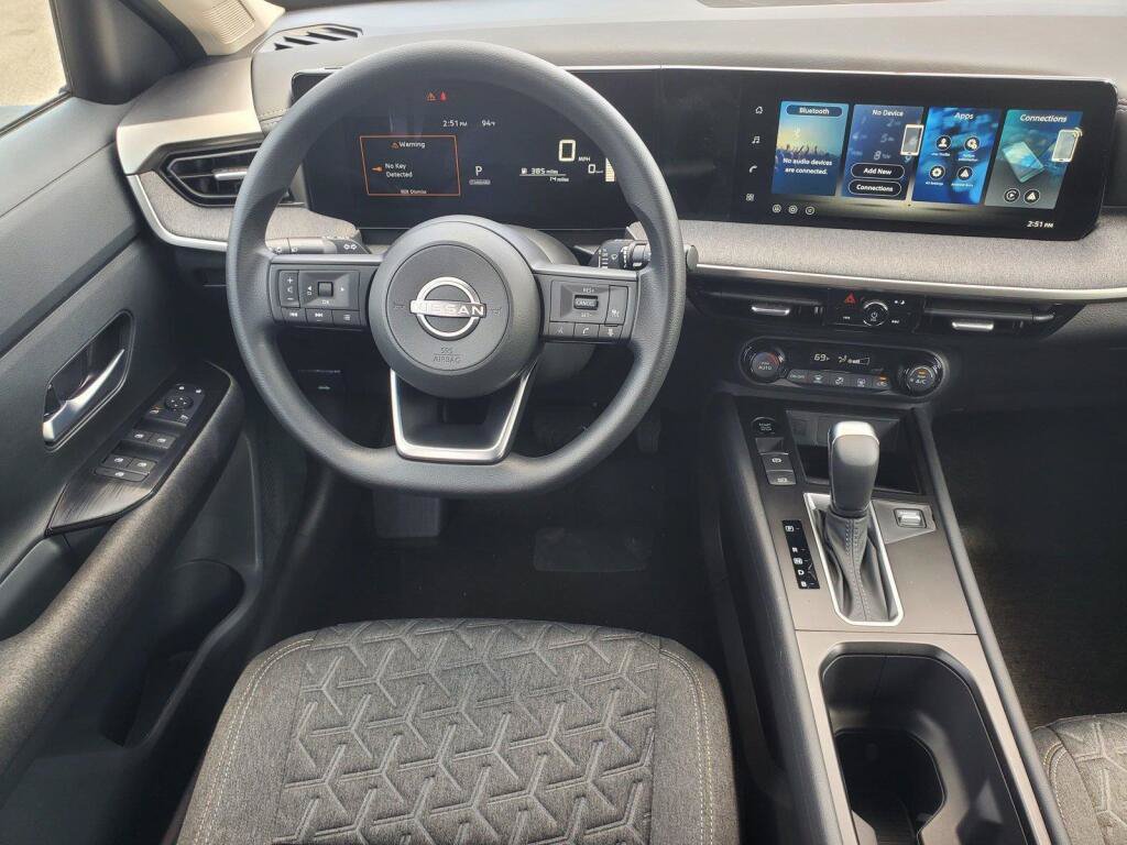 New 2027 Nissan Kicks SV AWD/4WD image 12