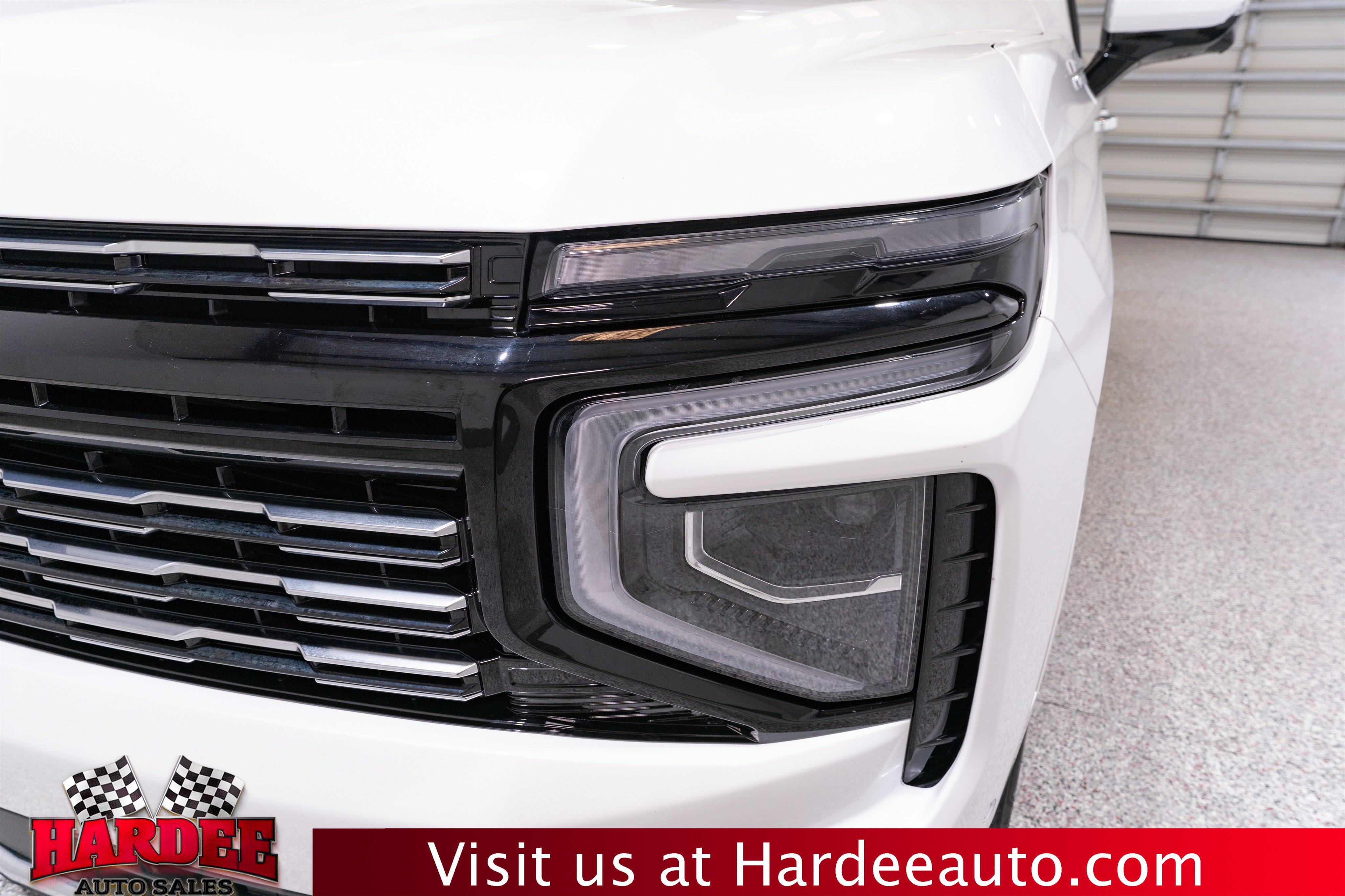 Used 2025 Chevrolet Tahoe High Country w/ LPO, Illumination Package AWD/4WD image 8