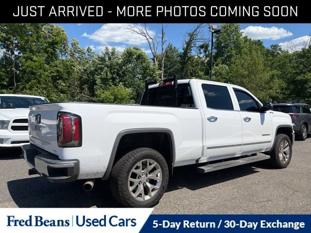 Used 2017 GMC Sierra 1500 SLT w/ SLT Premium Package AWD/4WD image 8