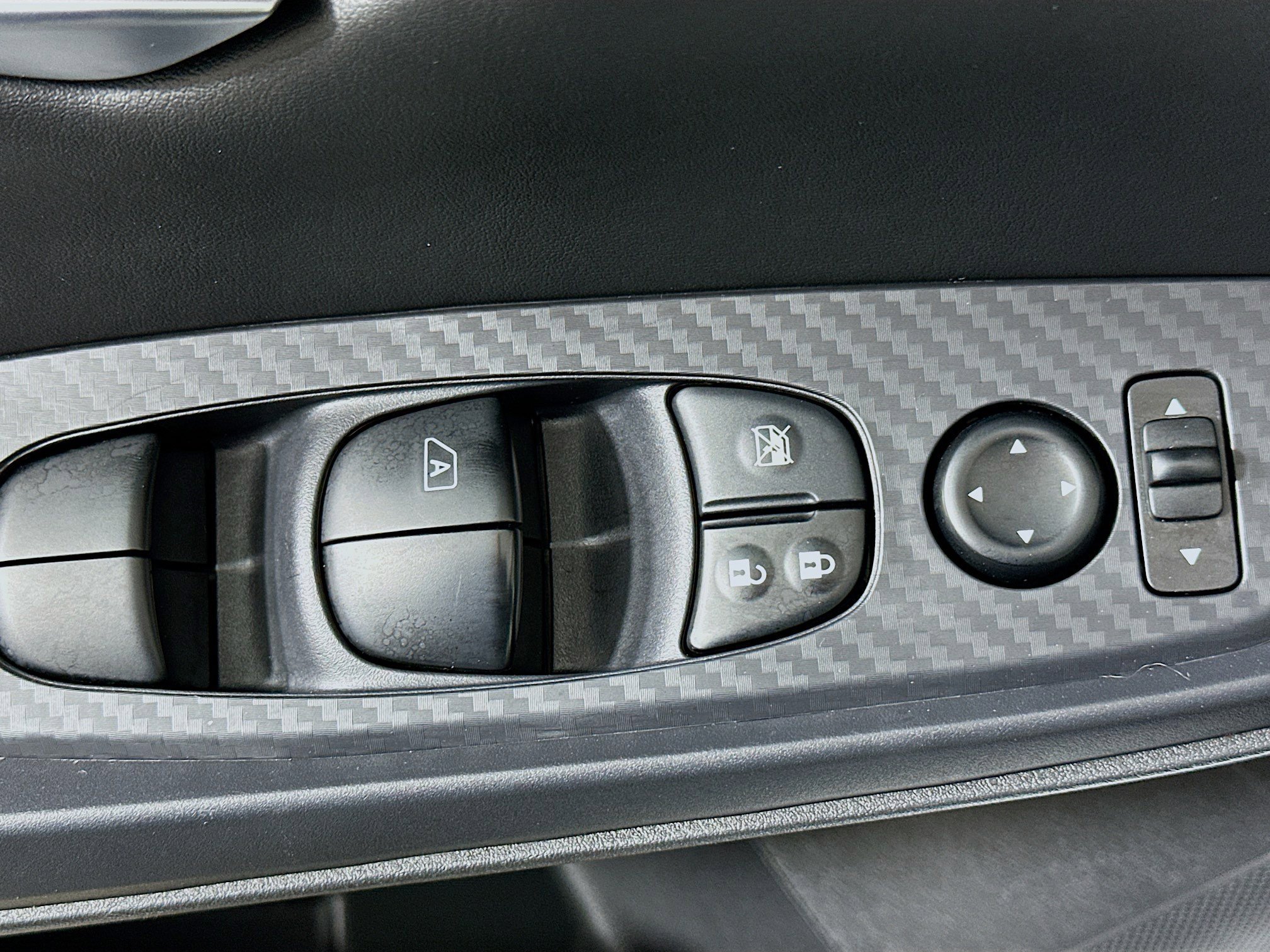 Used 2023 Nissan Sentra SV image 15