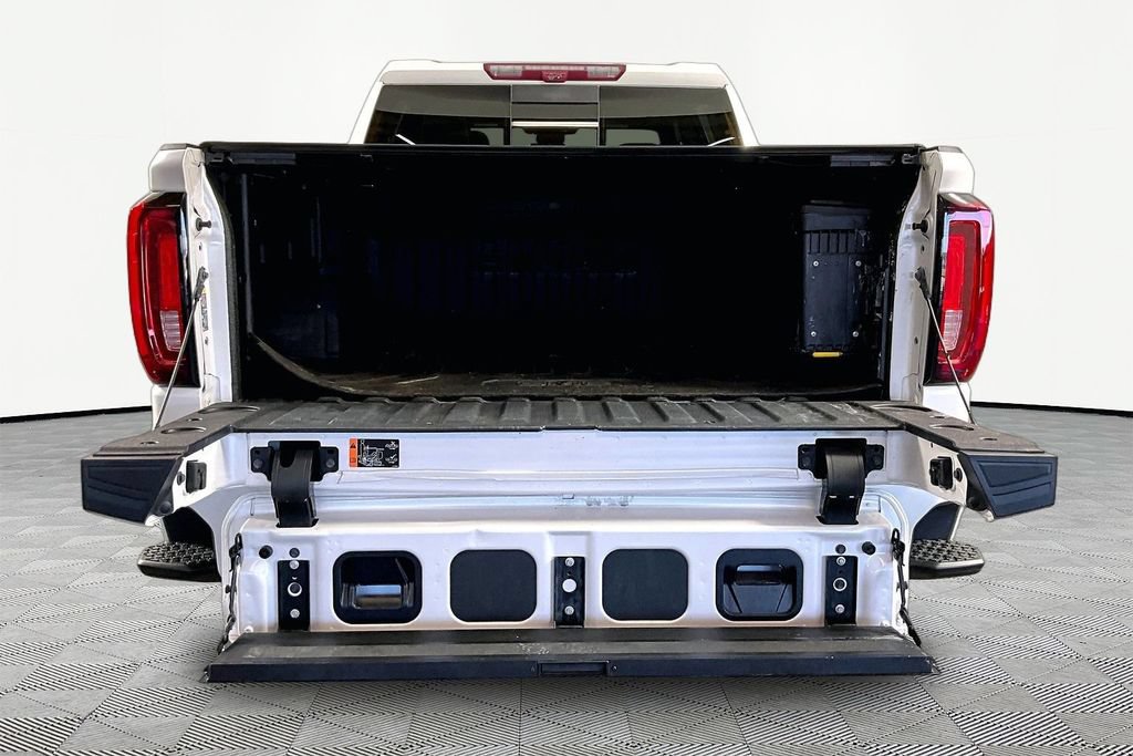 Used 2024 GMC Sierra 1500 Denali AWD/4WD image 7