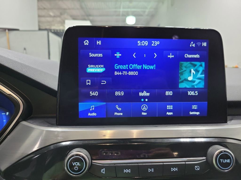 Used 2022 Ford Escape Titanium image 45