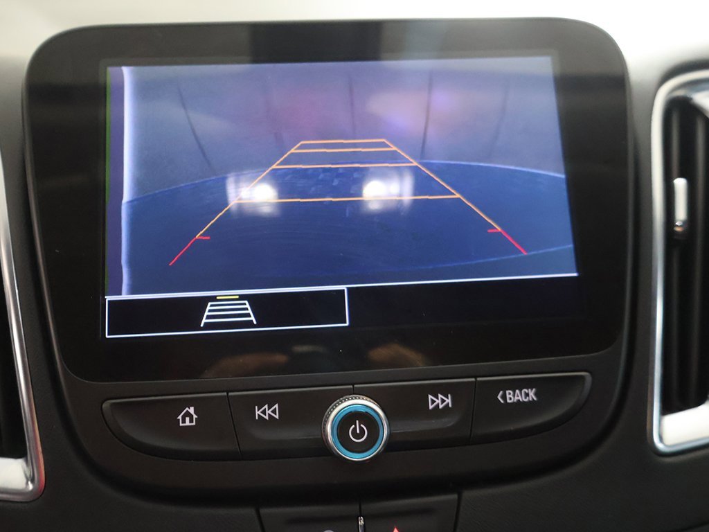 Used 2021 Chevrolet Malibu LT image 40