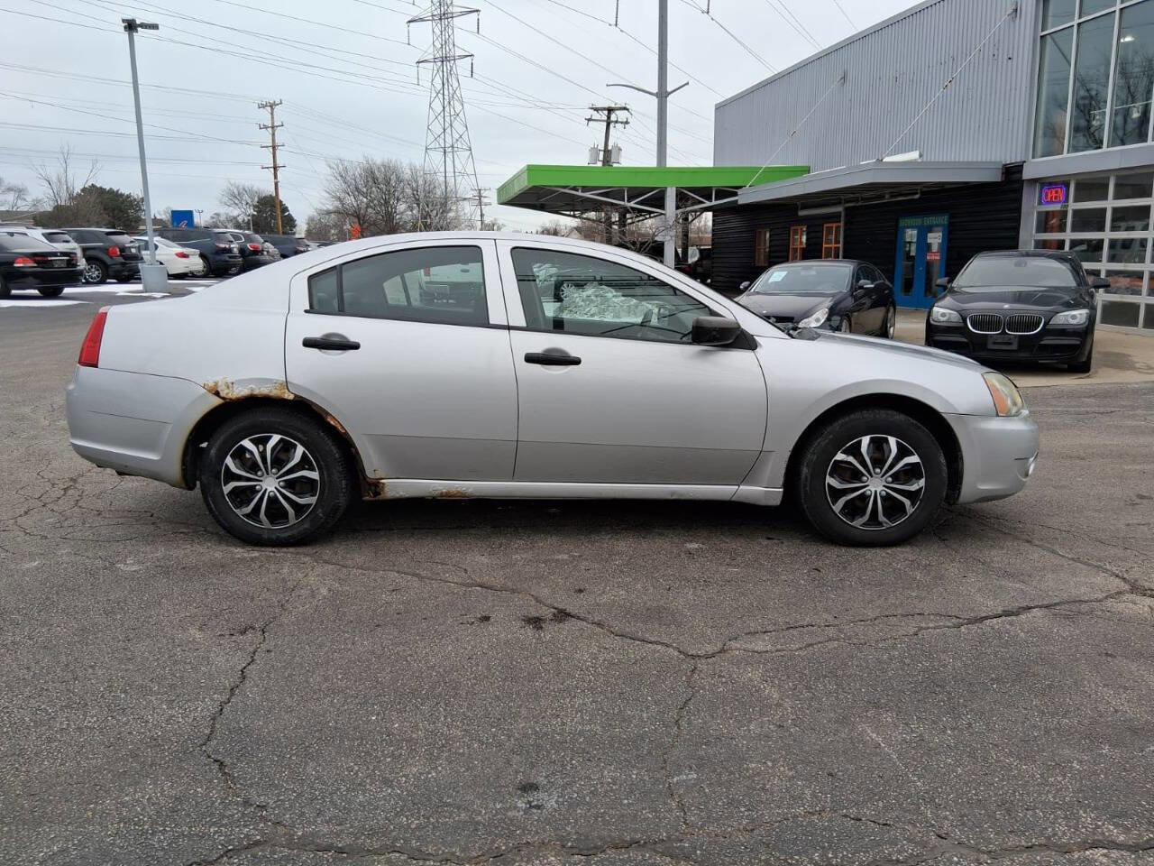 Used 2008 Mitsubishi Galant DE image 3