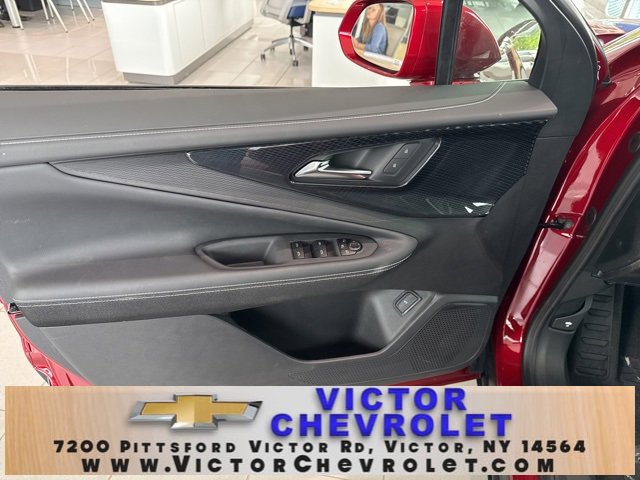 New 2025 Chevrolet Blazer EV LT image 10