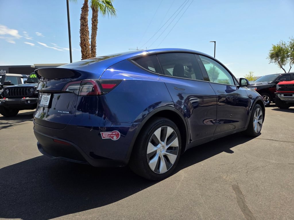 Used 2023 Tesla Model Y Long Range AWD/4WD image 6