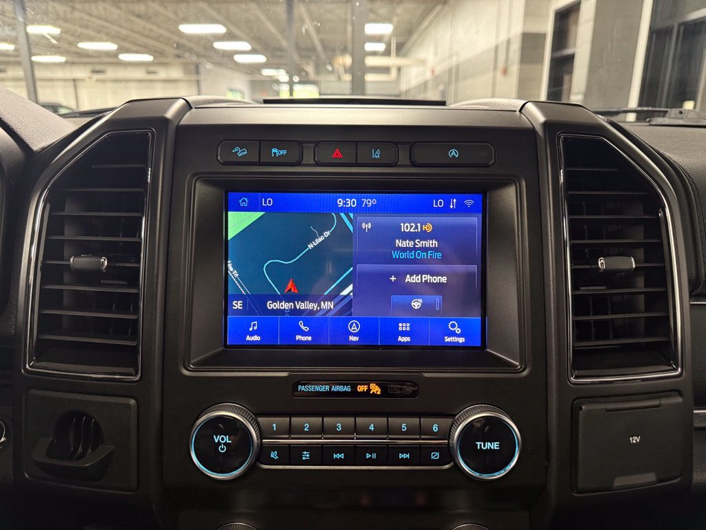Used 2020 Ford Expedition Limited w/ Equipment Group 301A AWD/4WD image 13