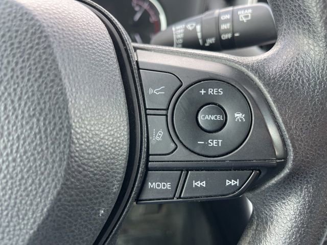 Used 2024 Toyota RAV4 XLE image 26