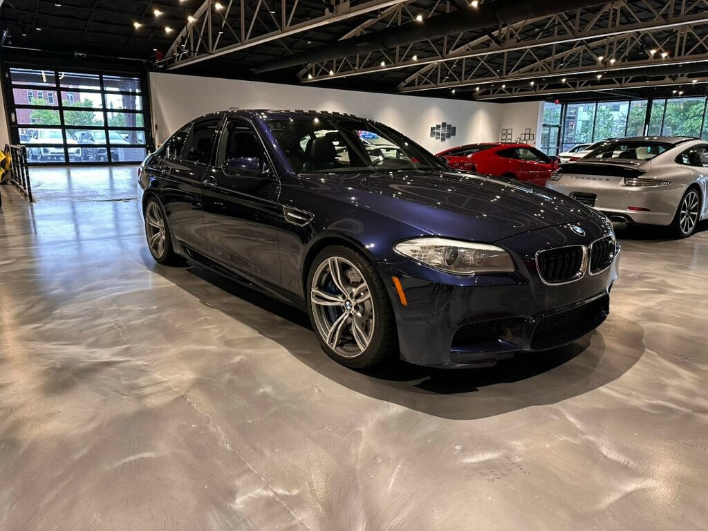 Used 2013 BMW M5 RWD image 7