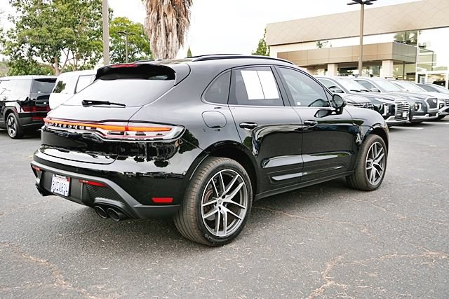 Used 2024 Porsche Macan S w/ Premium Plus Package AWD/4WD image 10