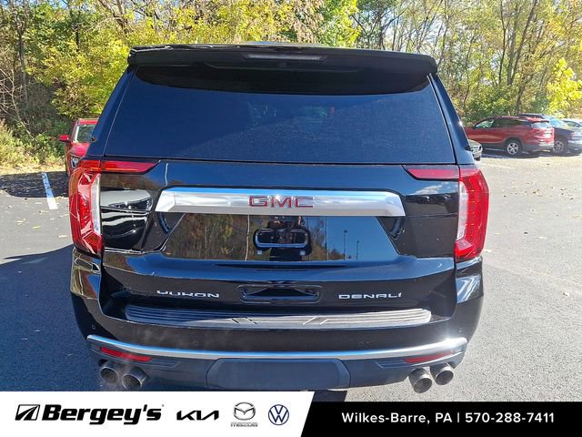 Used 2021 GMC Yukon Denali w/ Denali Premium Package image 6