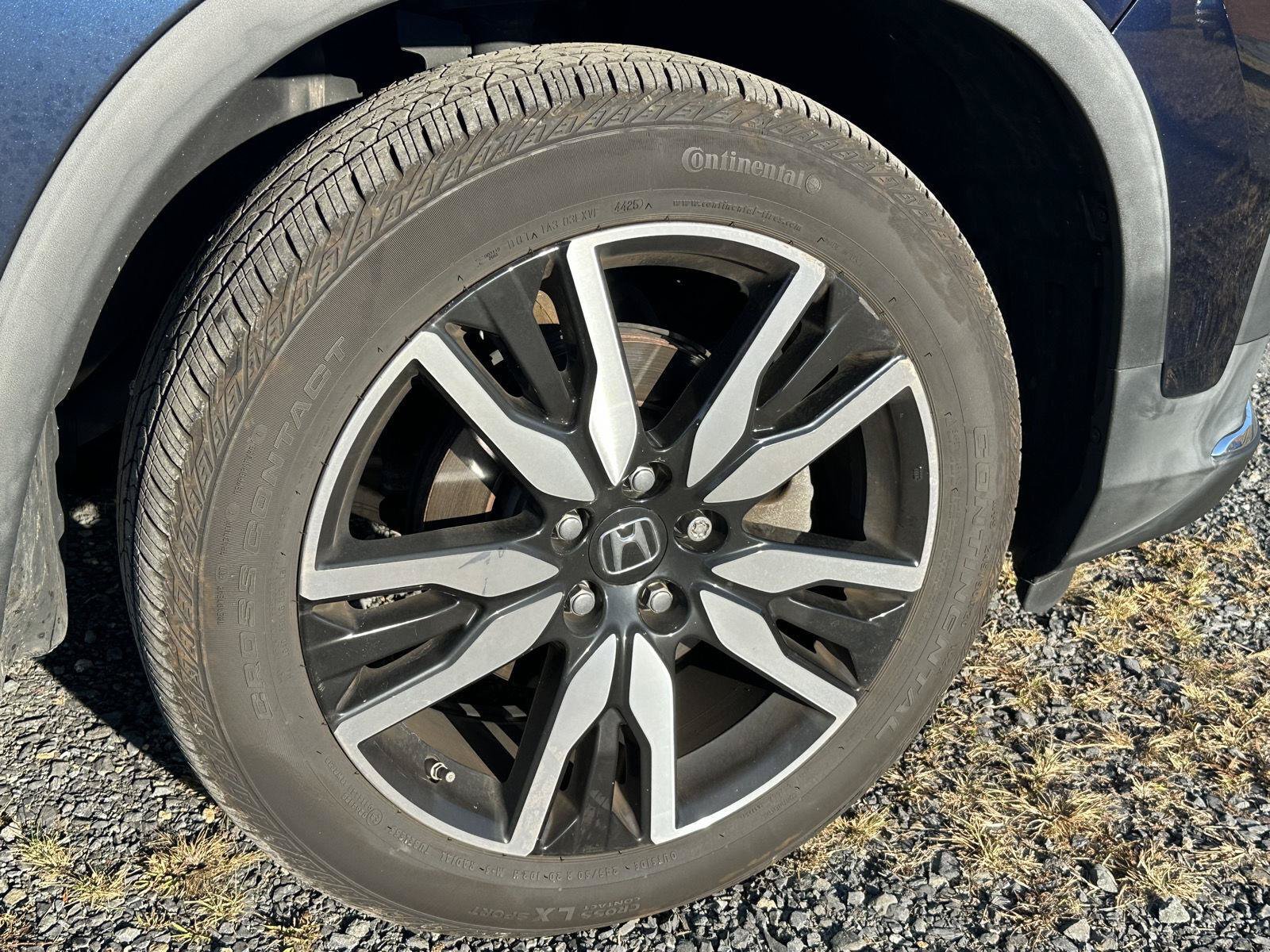 Used 2019 Honda Pilot Touring image 10
